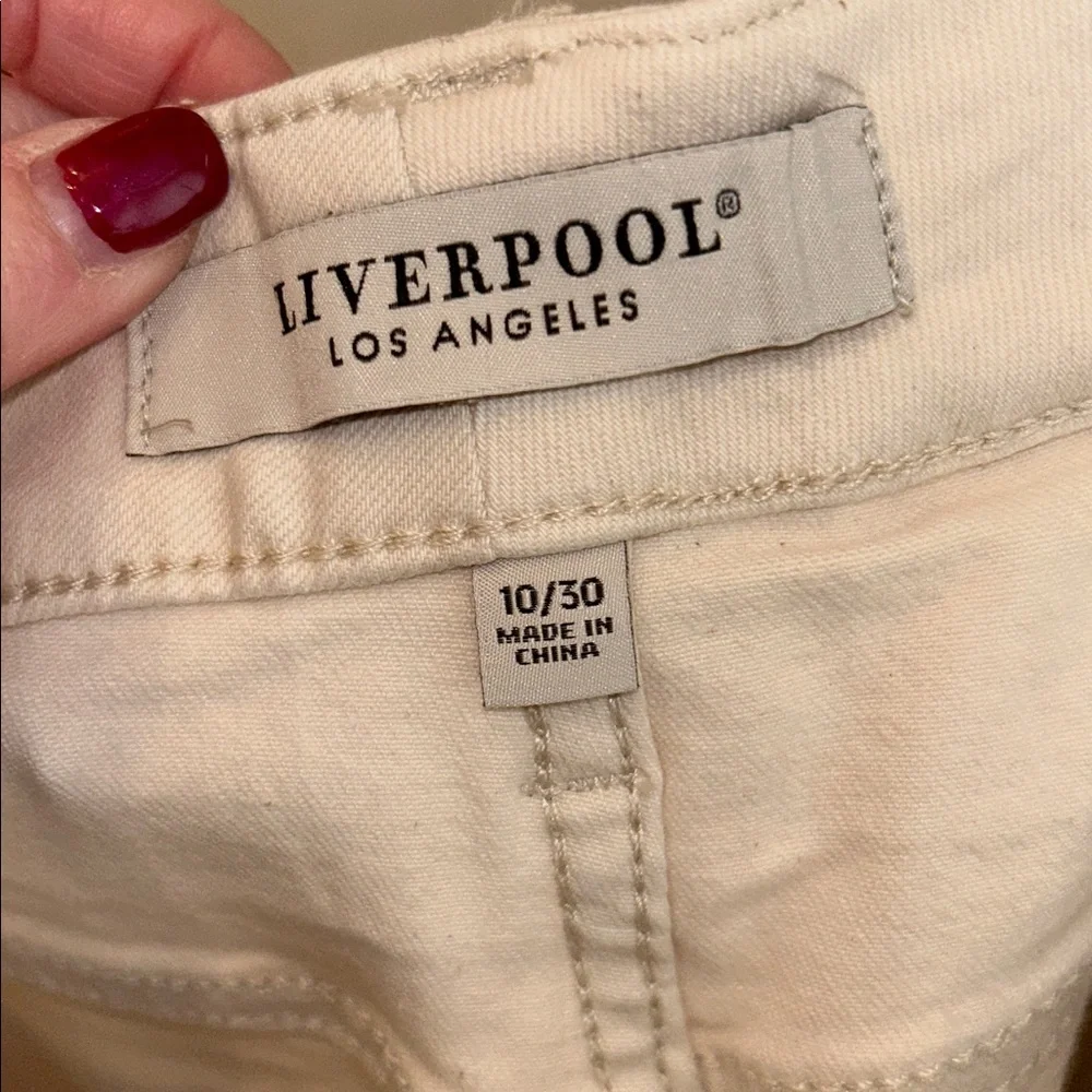 Liverpool Los Angeles Embroidered cream Women's Shorts - Picture 6 of 9